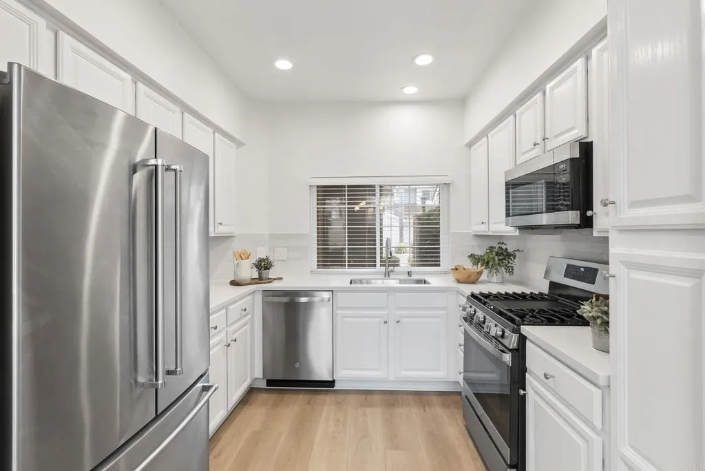 https://cdn.realtyfeed.com/cdn/127/306587313/02d6295635ab5202408b1cd14c50c49e.webp