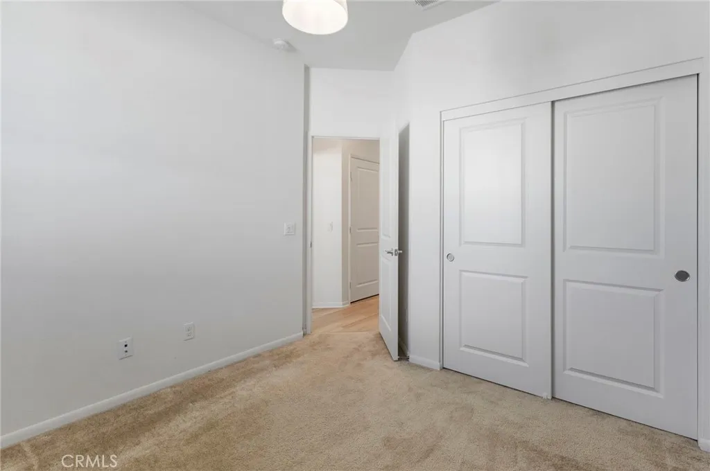 https://cdn.realtyfeed.com/cdn/127/306587343/fb726ff9bb8188605dab84637f473f07.webp