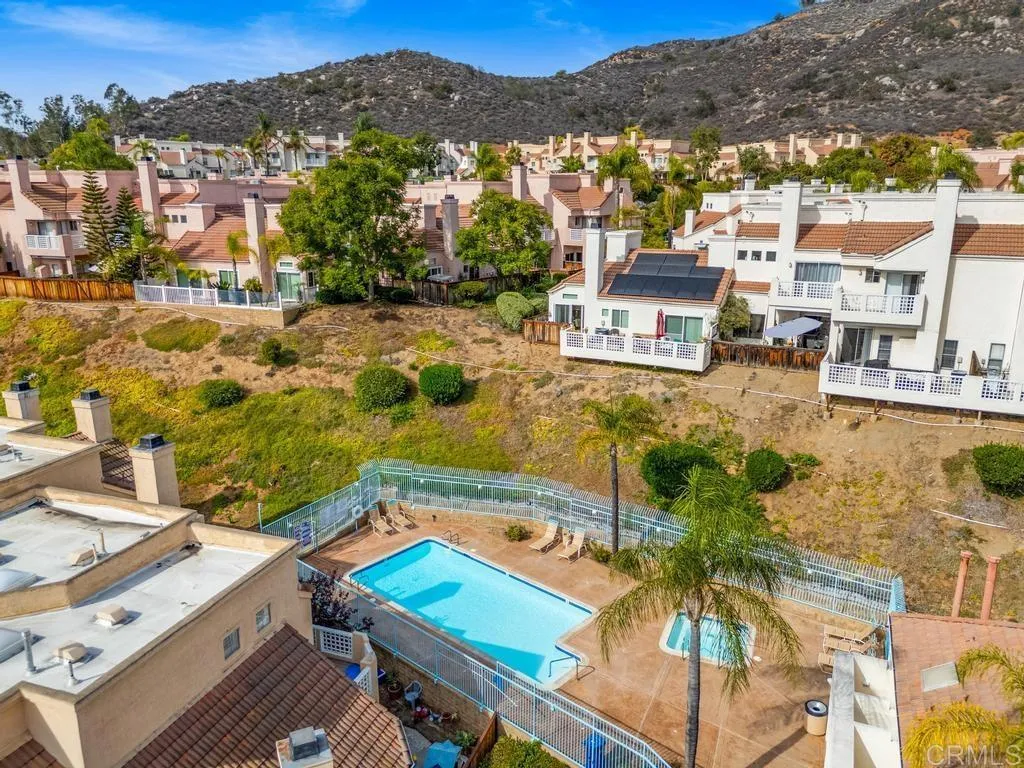 https://cdn.realtyfeed.com/cdn/127/306587371/65fc98351aeadf7d3f98474a61b5dbf7.webp