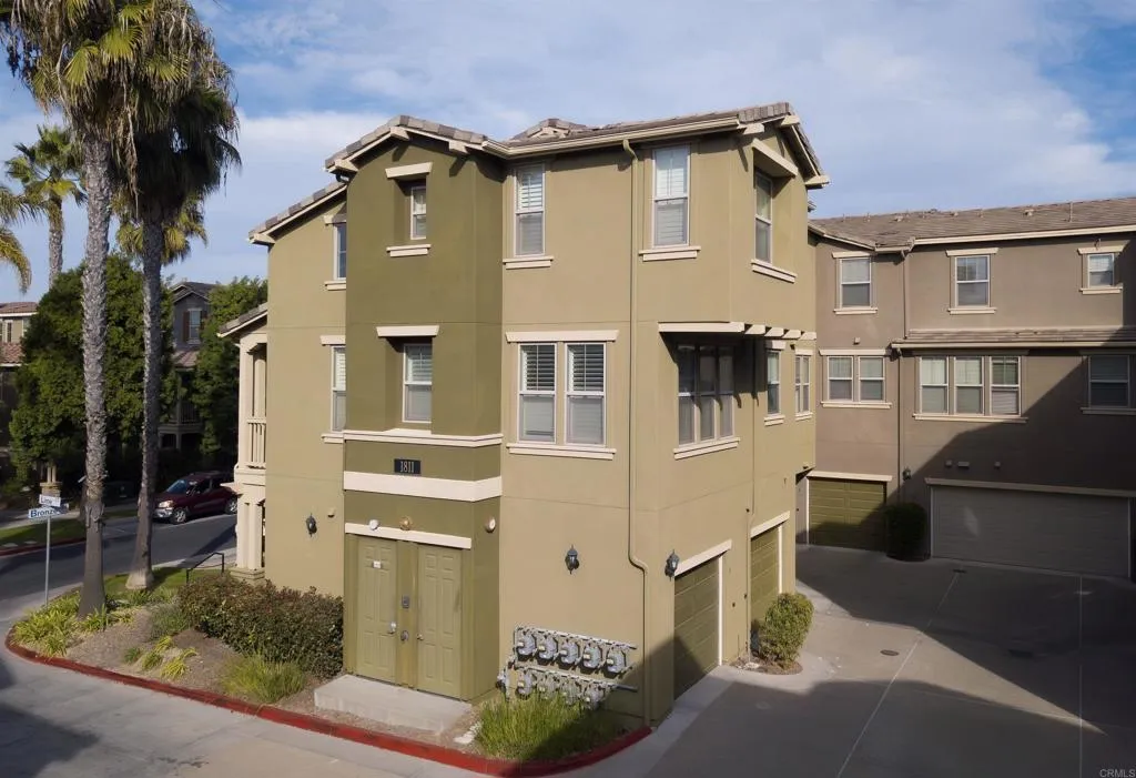 https://cdn.realtyfeed.com/cdn/127/306587501/97662c11d17e43e738e6b6cf94c06565.webp