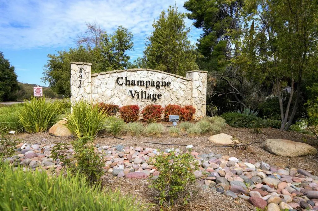 https://cdn.realtyfeed.com/cdn/127/306587505/0b6cacaf6e9b20f092280c16a96200e5.webp