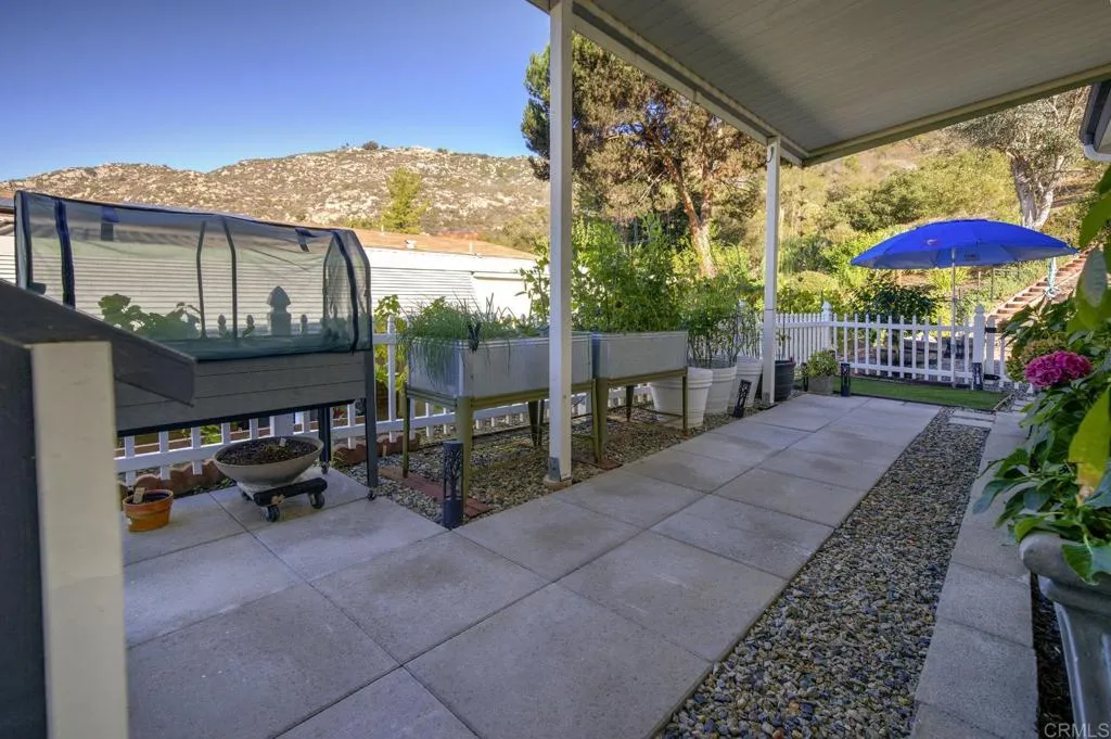 https://cdn.realtyfeed.com/cdn/127/306587505/75d87382e5270f3d835104079faa78d6.webp