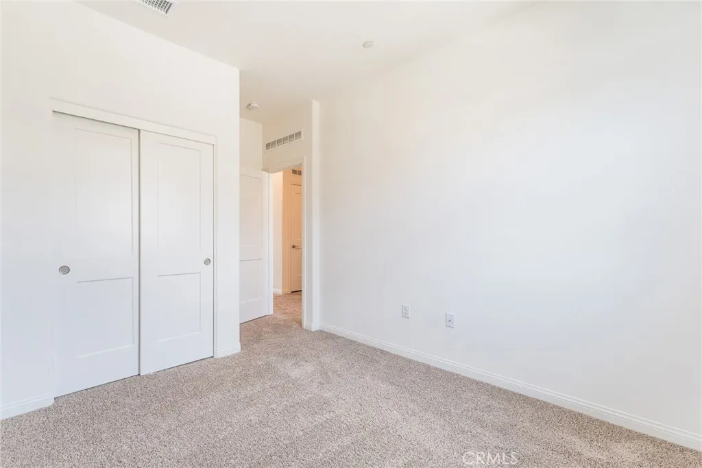 https://cdn.realtyfeed.com/cdn/127/306587556/a7f2288867c69d61770986f8f64ebd97.webp