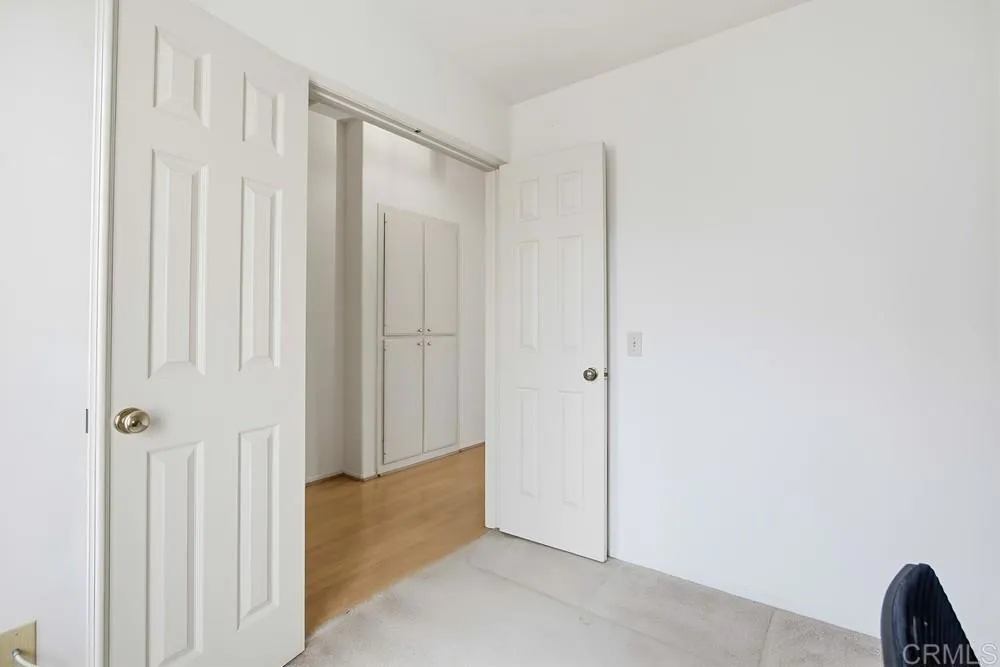 https://cdn.realtyfeed.com/cdn/127/306587609/717d12d409015a59d37ea853d631f1c5.webp