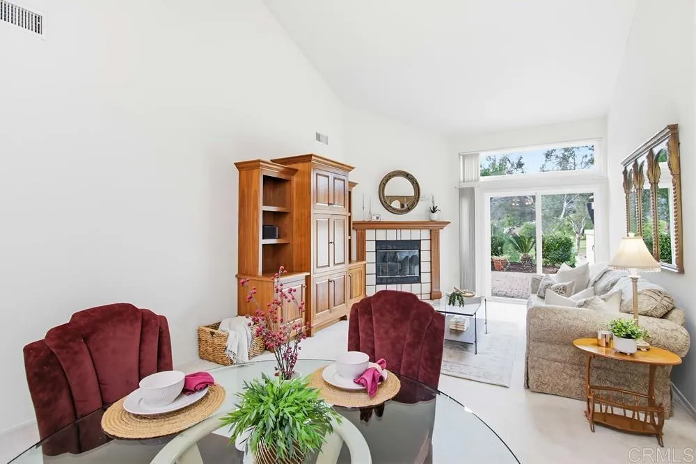 https://cdn.realtyfeed.com/cdn/127/306587609/73e60ba4d4d0991dd5d28ac73b4638b8.webp