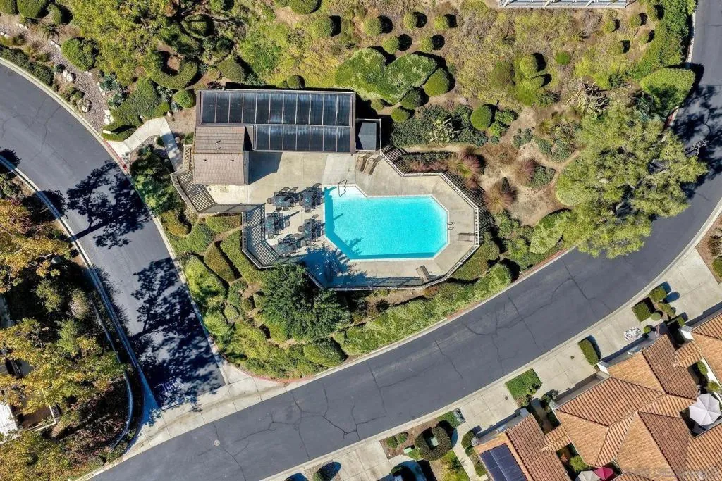 https://cdn.realtyfeed.com/cdn/127/306587609/c017b737a94e16179fe64acba7405943.webp