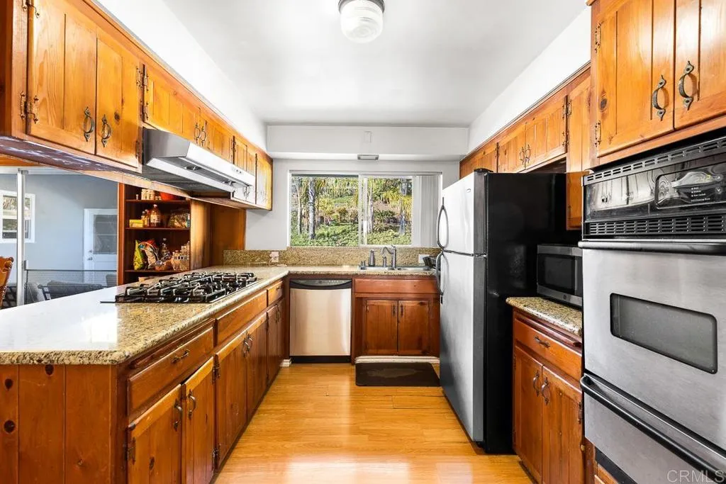 https://cdn.realtyfeed.com/cdn/127/306587636/0c61adcbd987676d352151e57edebee1.webp