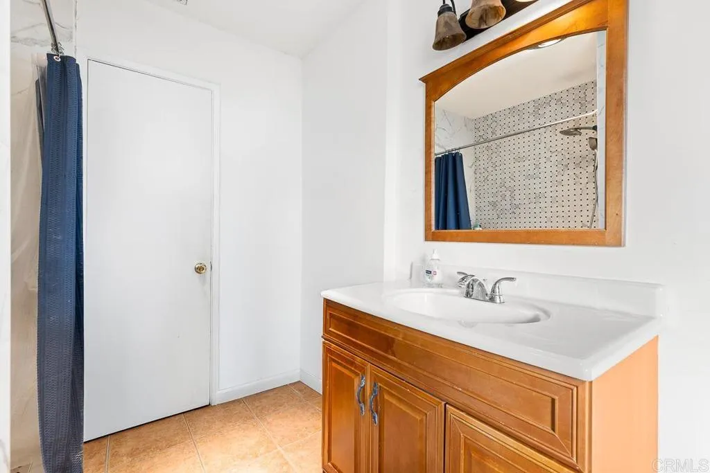 https://cdn.realtyfeed.com/cdn/127/306587636/73f5657b0febddadf32b28100916b864.webp