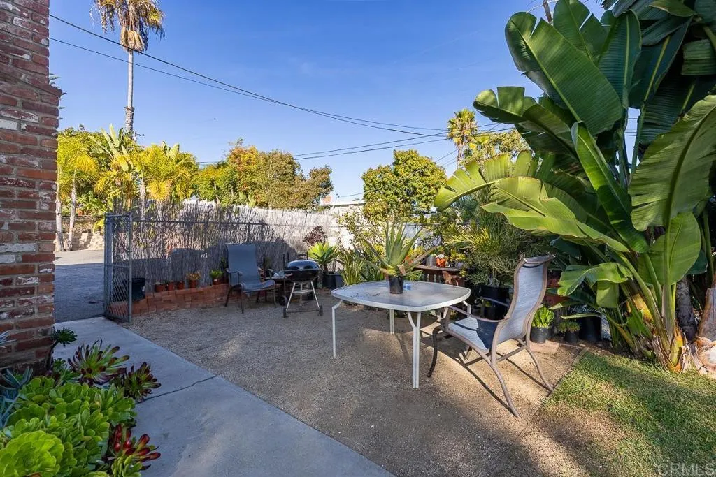 https://cdn.realtyfeed.com/cdn/127/306587636/8c54a36555e6384d78f9dea47d80a1db.webp