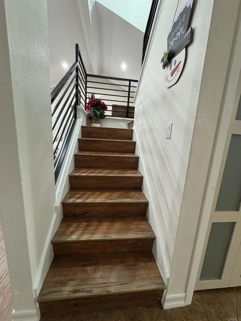 https://cdn.realtyfeed.com/cdn/127/306587717/83d0f015f1d5688f9adef8c1c90d24ab.webp