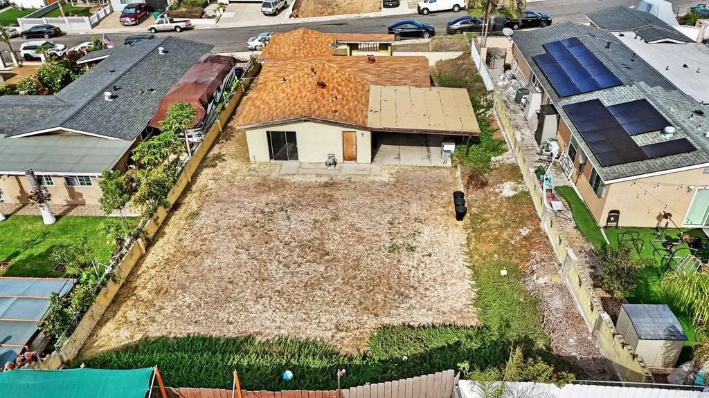 https://cdn.realtyfeed.com/cdn/127/306587719/92d875544e1a6697c17c7c674cfc9137.webp