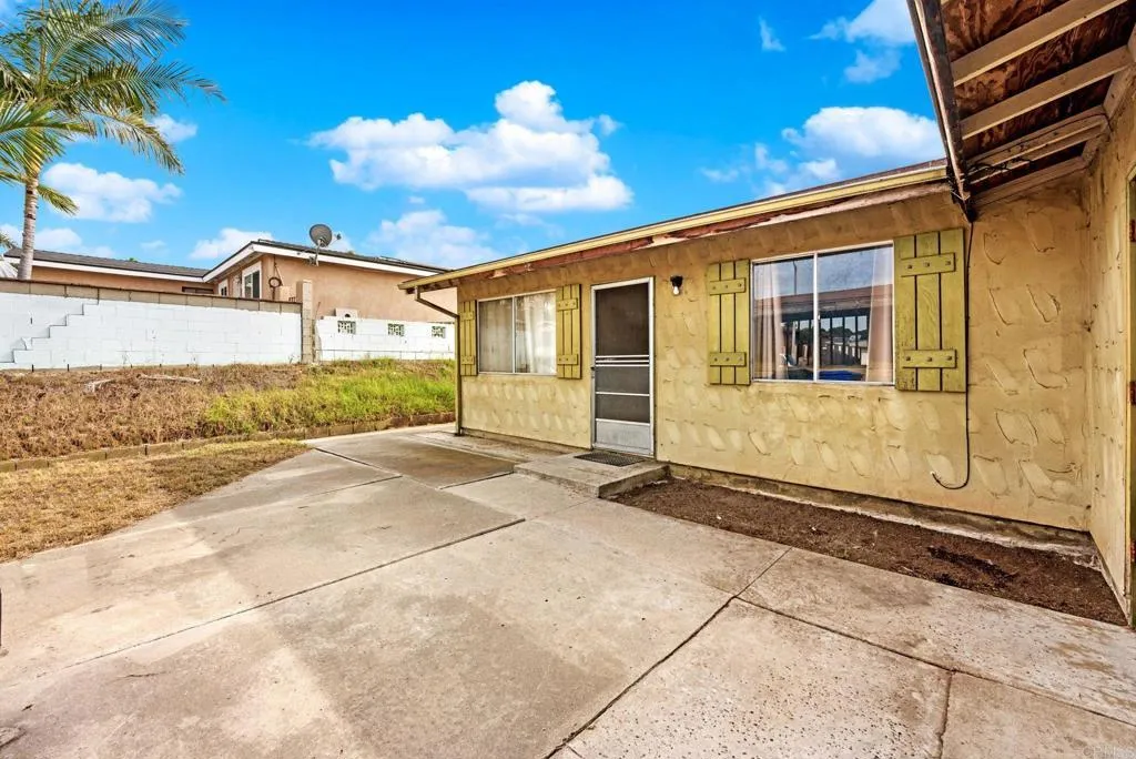 https://cdn.realtyfeed.com/cdn/127/306587719/afb5100692d1700aa9138e450e7c9a45.webp