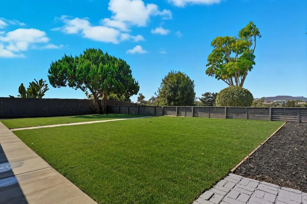https://cdn.realtyfeed.com/cdn/127/306587788/62f60117481eab749925eee345661252.webp