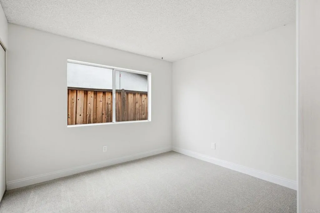 https://cdn.realtyfeed.com/cdn/127/306587830/7046233f5c653da74b990ac2343c0116.webp