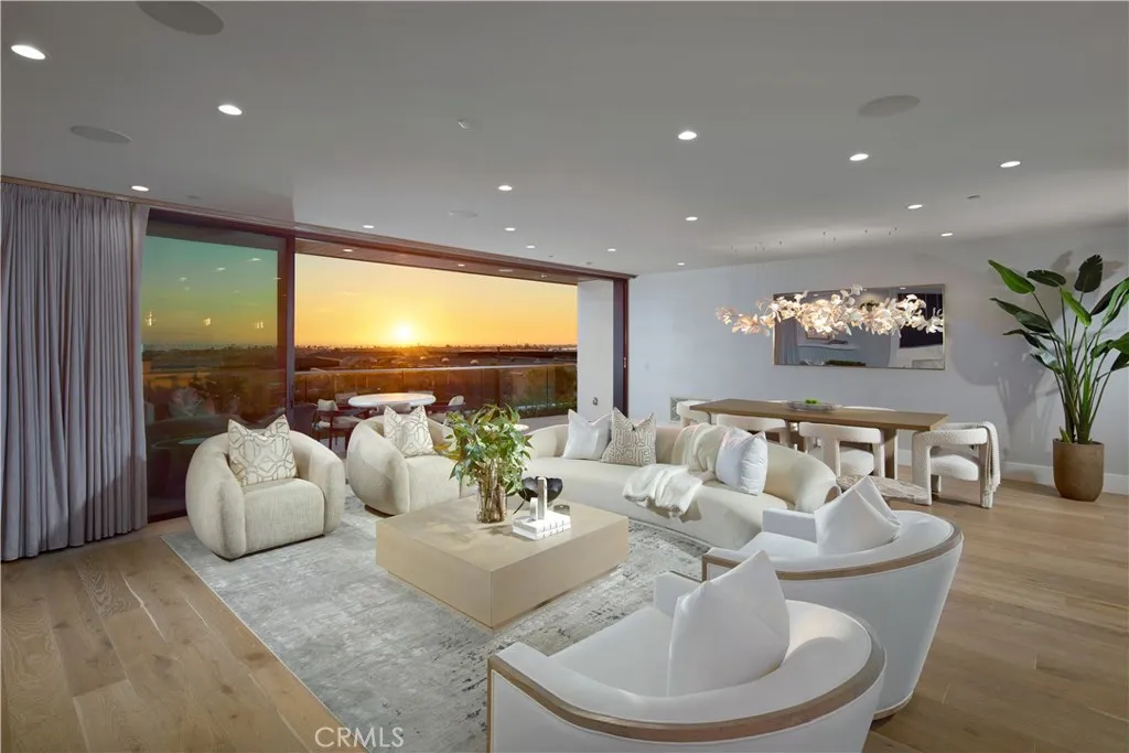 1501 Serenade Terrace, Corona del Mar, CA 92625 - Photo 4 of 29, Corona Del Mar, CA