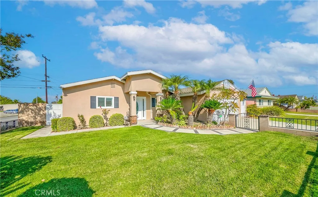 5431 Marion, Cypress, CA 90630 - Photo 2 of 22, Cypress, CA