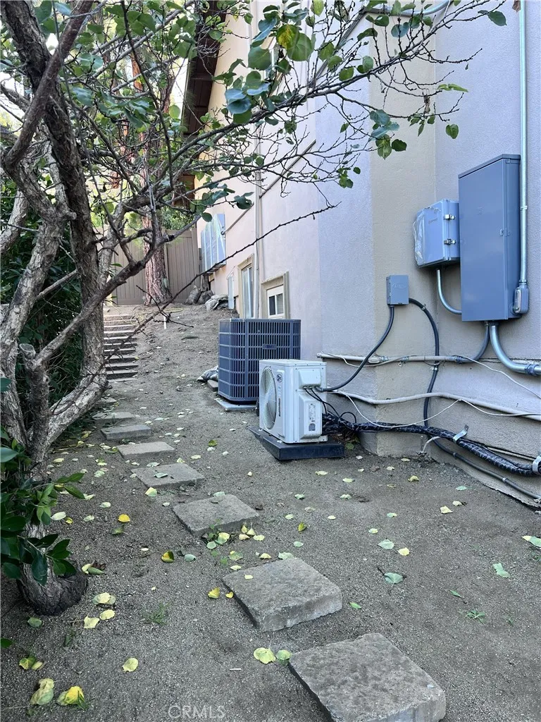 https://cdn.realtyfeed.com/cdn/127/306587888/72db019a5e2c2f7c059744d5bd6c8abc.webp