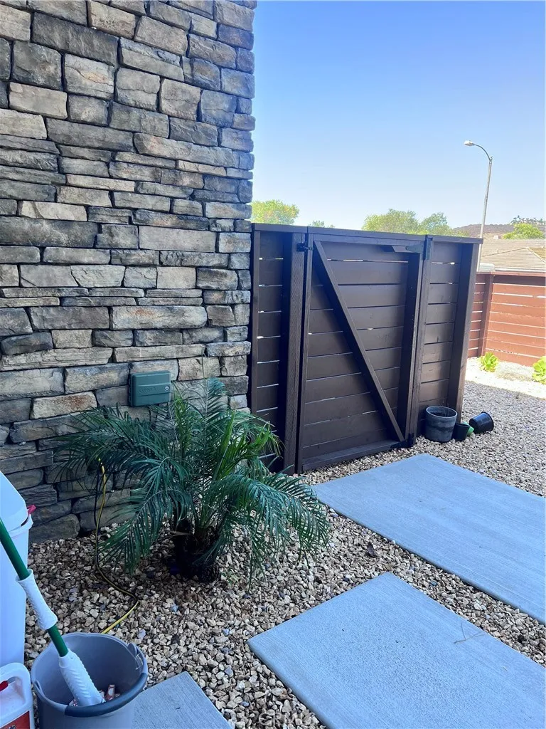 https://cdn.realtyfeed.com/cdn/127/306587888/8dd2582955b5f29ef41daf2556aab340.webp