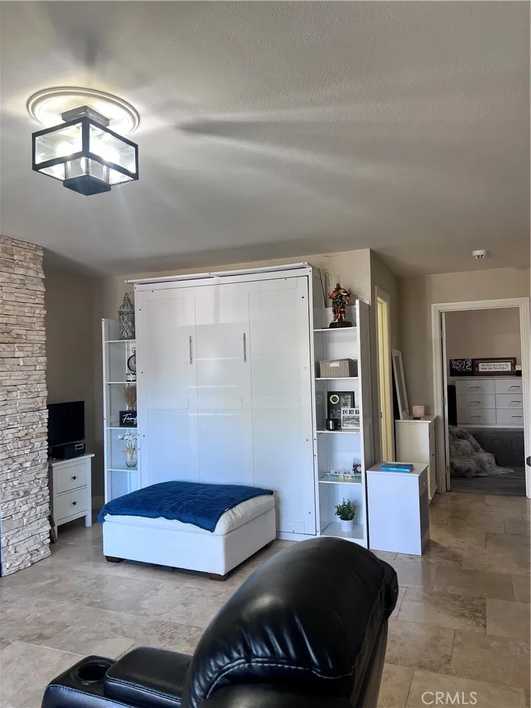 https://cdn.realtyfeed.com/cdn/127/306587888/99f3c34cf164acfdafe7ca5911370f89.webp