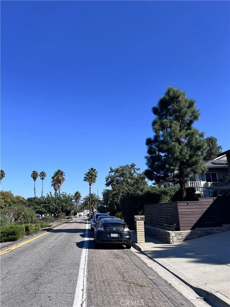 https://cdn.realtyfeed.com/cdn/127/306587888/ad0e069e34d6eb79e7f2b1150acad2e1.webp