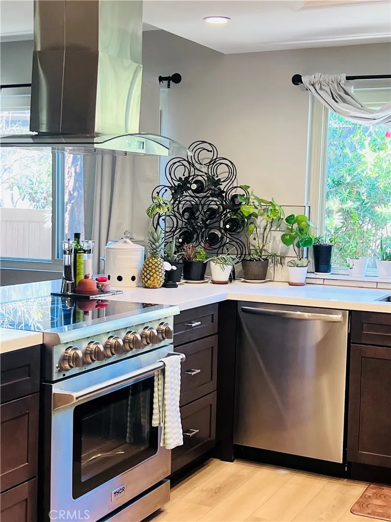 https://cdn.realtyfeed.com/cdn/127/306587888/b06432229340bd8ec7aba7467ed1fcce.webp