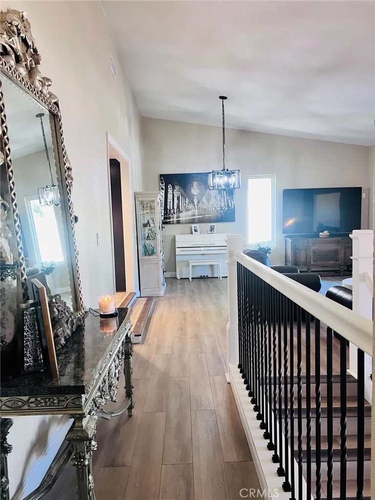 https://cdn.realtyfeed.com/cdn/127/306587888/e1f3cf5e4e4e8d15cc2b507ffa7c9627.webp