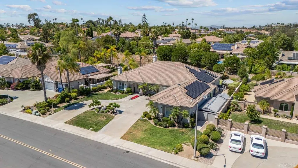 https://cdn.realtyfeed.com/cdn/127/306587905/5ba7701927b27ff100abb6b8811c4c63.webp