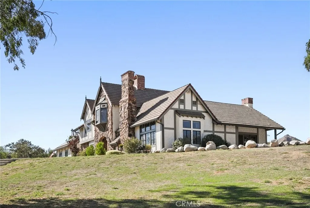 32852 Agua Dulce Canyon Road, Agua Dulce, CA 91390 - Photo 2 of 73, Agua Dulce, CA