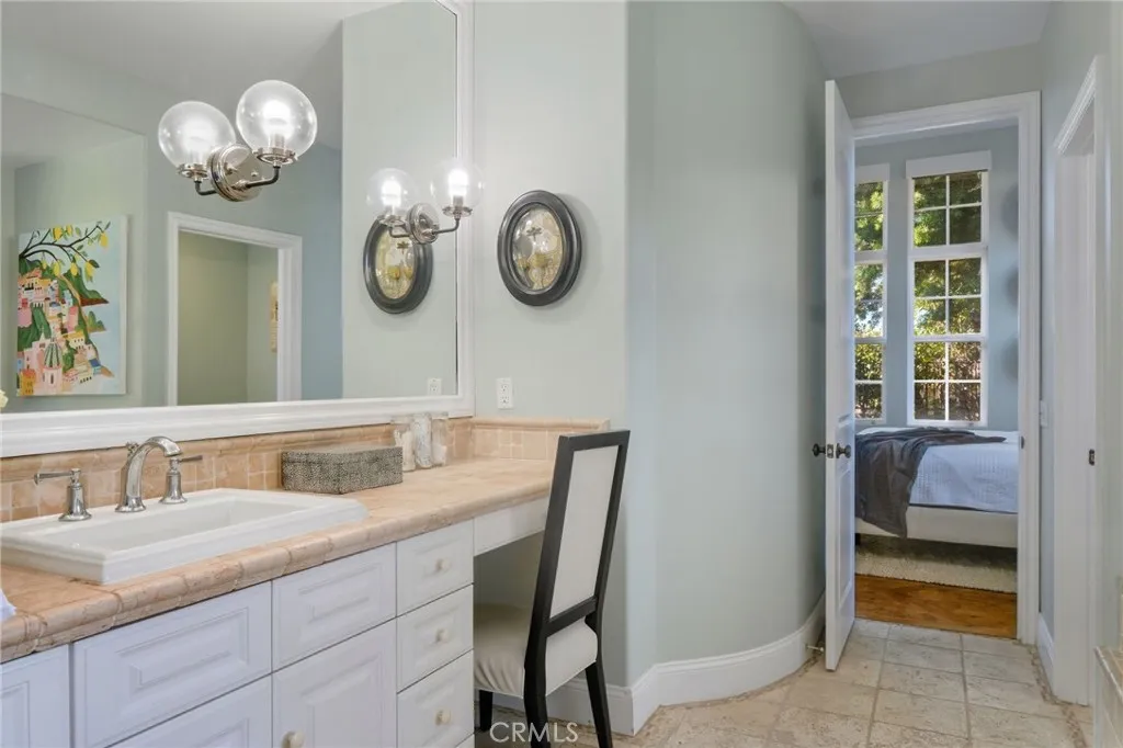 https://cdn.realtyfeed.com/cdn/127/306587956/0b44e8fe25b292bcf86bcfd1bef0b6fc.webp