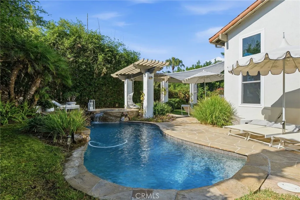 https://cdn.realtyfeed.com/cdn/127/306587956/42beb7a9f5f7839352839436d44a8fc2.webp