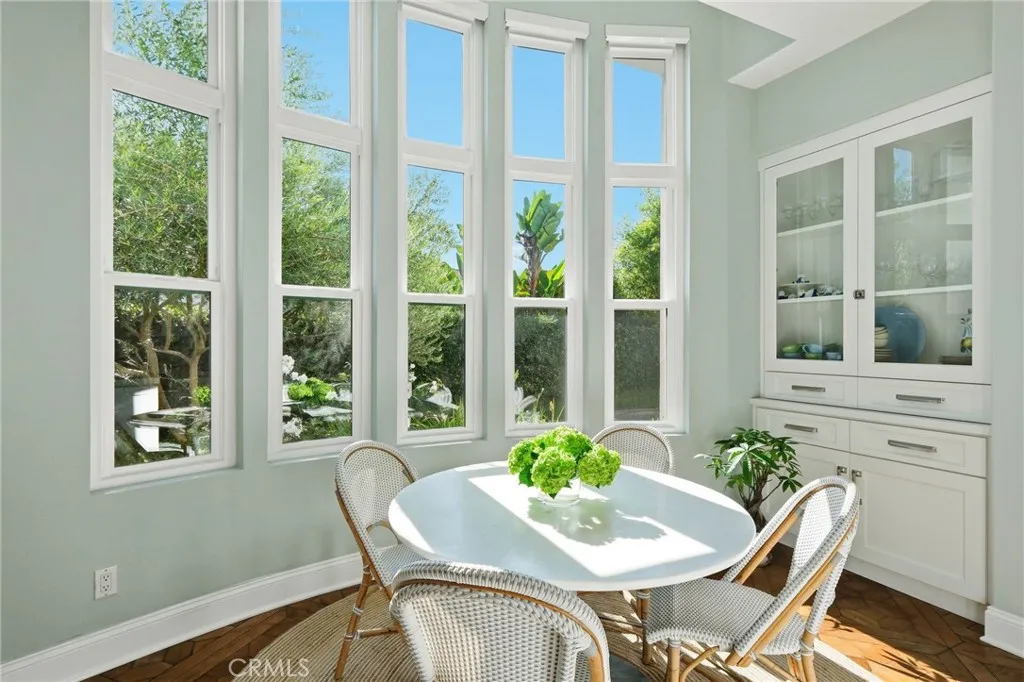 https://cdn.realtyfeed.com/cdn/127/306587956/70226e17d34ee9d90aa9f17ab3a5a2a2.webp
