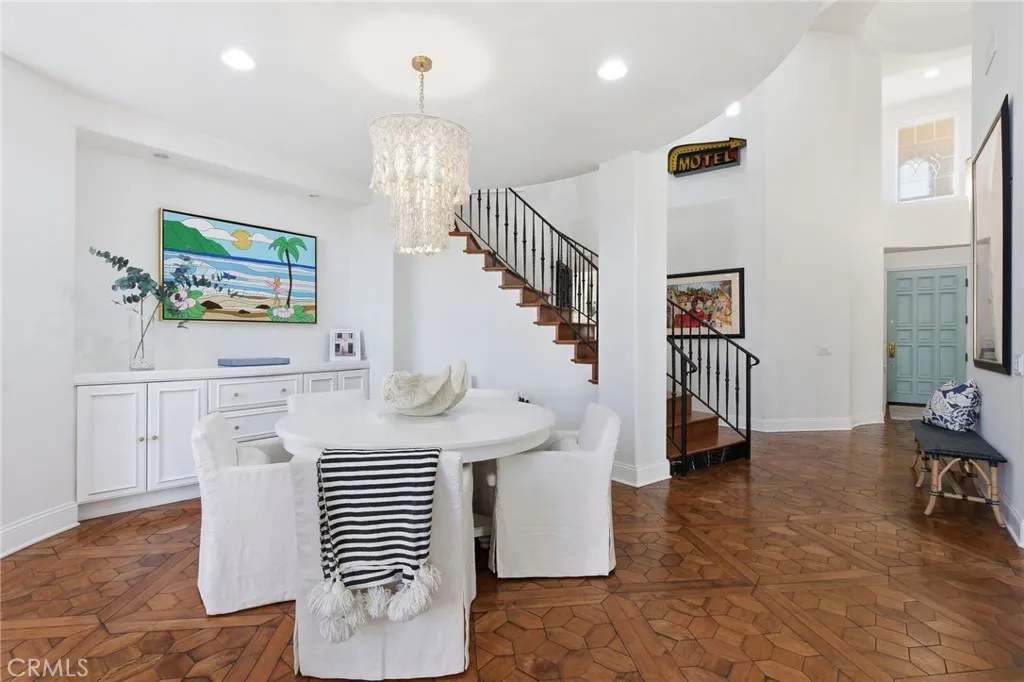 https://cdn.realtyfeed.com/cdn/127/306587956/affdb2309b2a79ecf28ac57bb2a7d375.webp