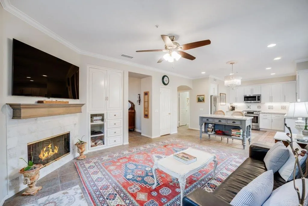 https://cdn.realtyfeed.com/cdn/127/306588119/5417950a1abec5ca129b4ddb42483bab.webp