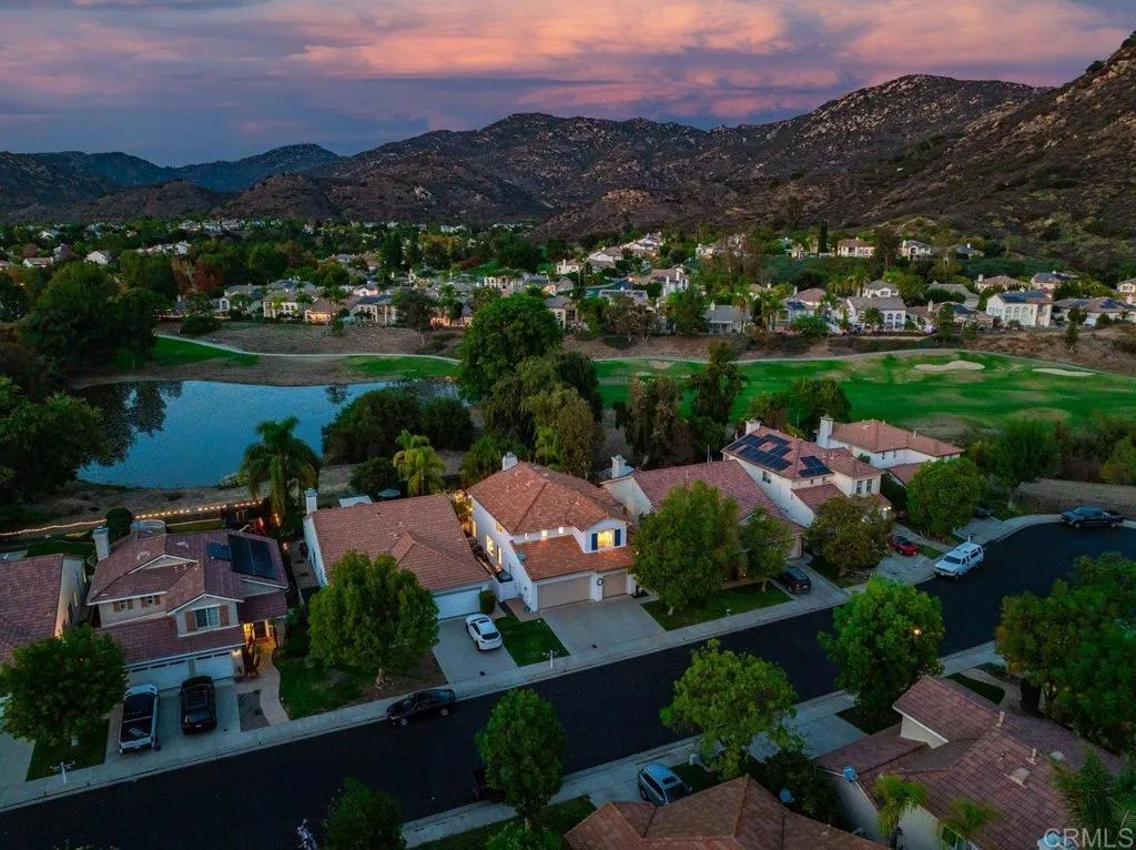 https://cdn.realtyfeed.com/cdn/127/306588119/5b3ea70a20911fdebae0f895a7e48119.webp