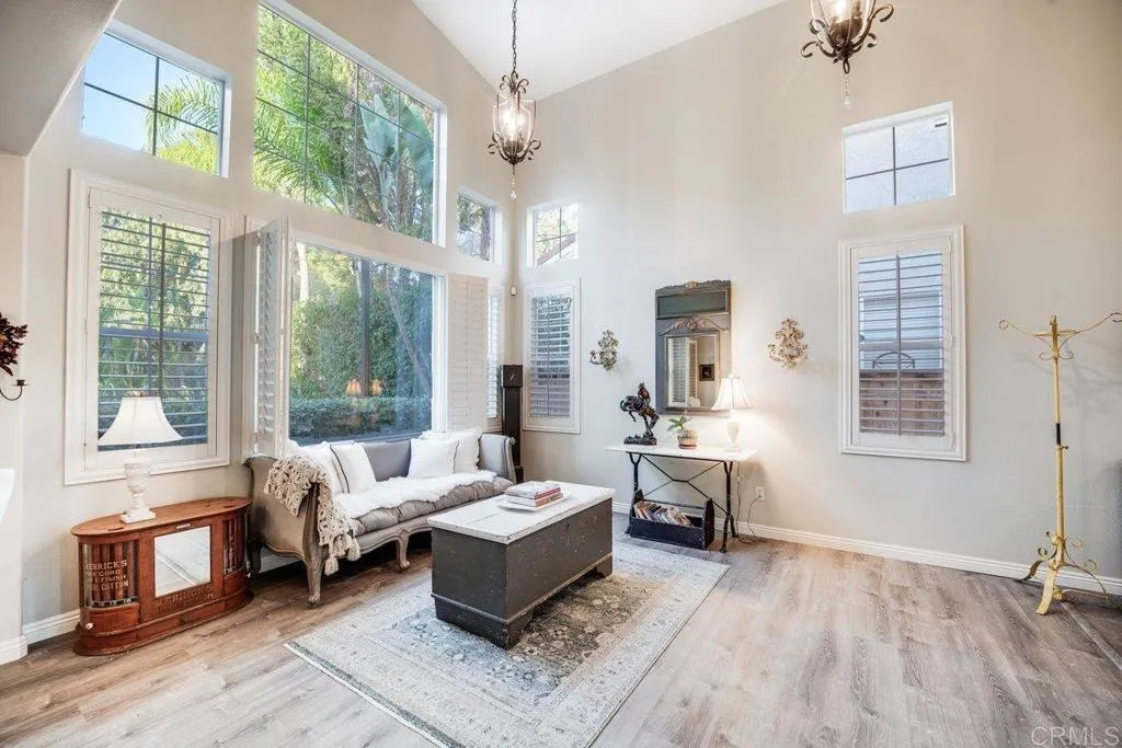 https://cdn.realtyfeed.com/cdn/127/306588119/8507d74119ffa5ac192f1986effcbb5a.webp