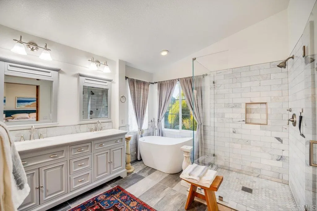 https://cdn.realtyfeed.com/cdn/127/306588119/a9e939d7dc6452bc22301853b961e2a2.webp