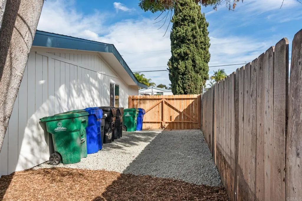 https://cdn.realtyfeed.com/cdn/127/306588151/a66d79896b0ee7a4f9b4d399e3cd7e91.webp