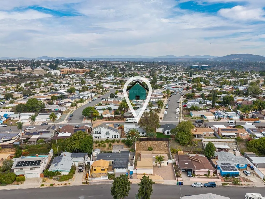 https://cdn.realtyfeed.com/cdn/127/306588151/ea2bb454832d57f9466a0f854c699969.webp