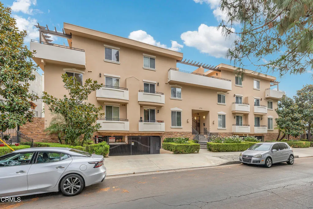 Valley Village, CA 91607