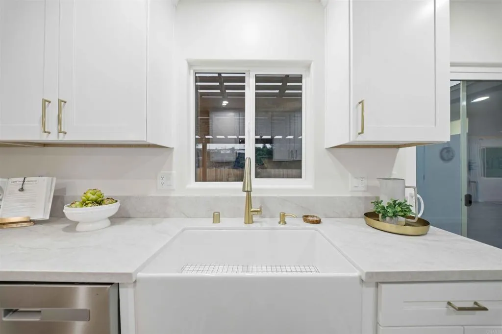 https://cdn.realtyfeed.com/cdn/127/306588212/34372b8007b5786a198938c9706b6608.webp