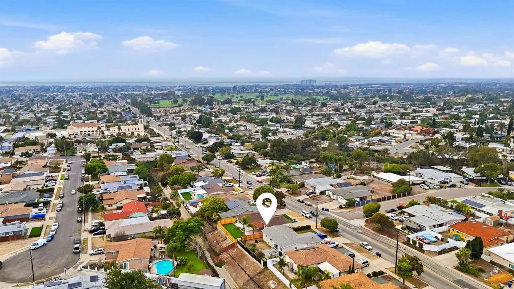 https://cdn.realtyfeed.com/cdn/127/306588212/ac9ca60253ff5e7dc0540315f89d7131.webp
