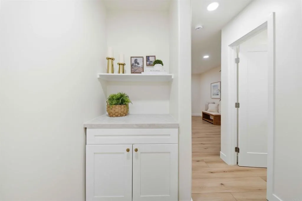 https://cdn.realtyfeed.com/cdn/127/306588212/b232740988047dc422f6855e315b1f6a.webp
