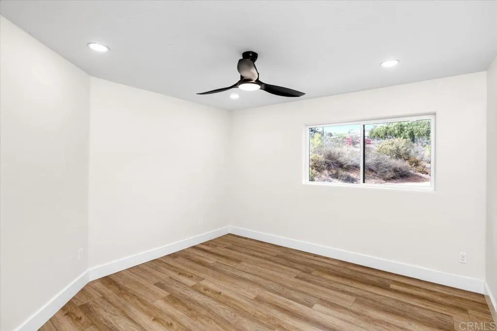 https://cdn.realtyfeed.com/cdn/127/306588218/50443dc1d71476f313b549e82aa3fa42.webp