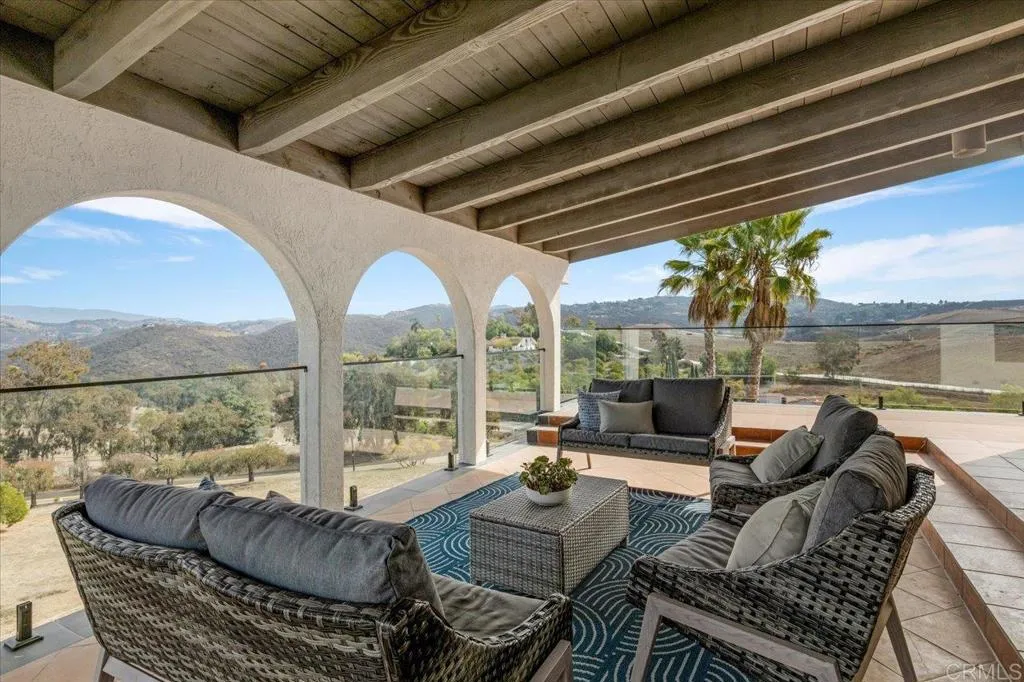 https://cdn.realtyfeed.com/cdn/127/306588218/ab5c16d6b223dc533182e92d4a48c28f.webp