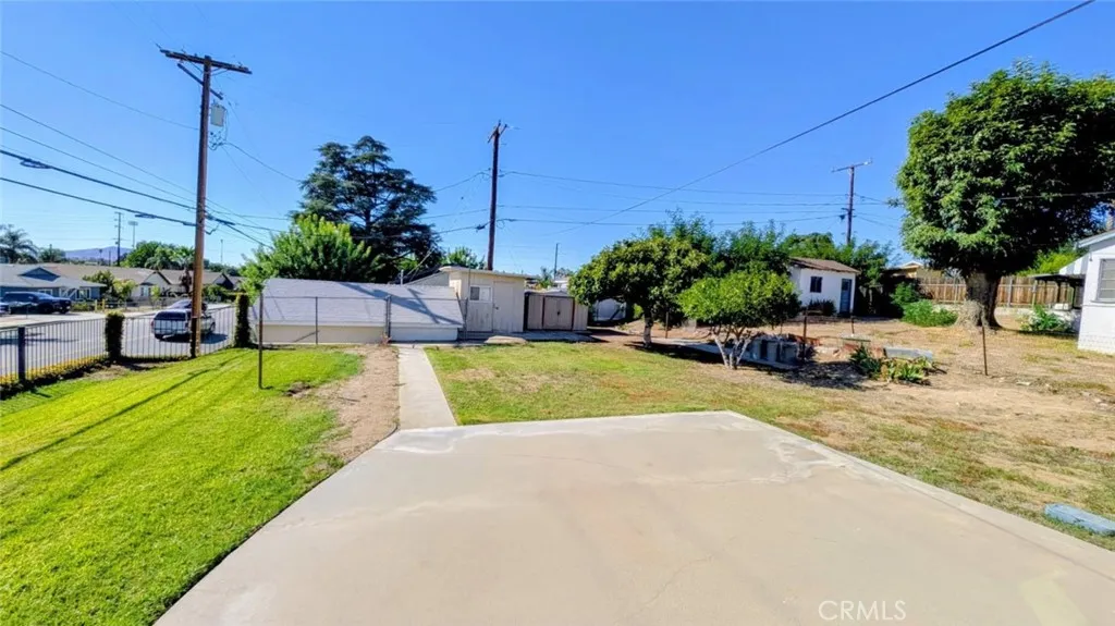 805 Valencia Drive, Colton, CA 92324 - Photo 4 of 13, Colton, CA