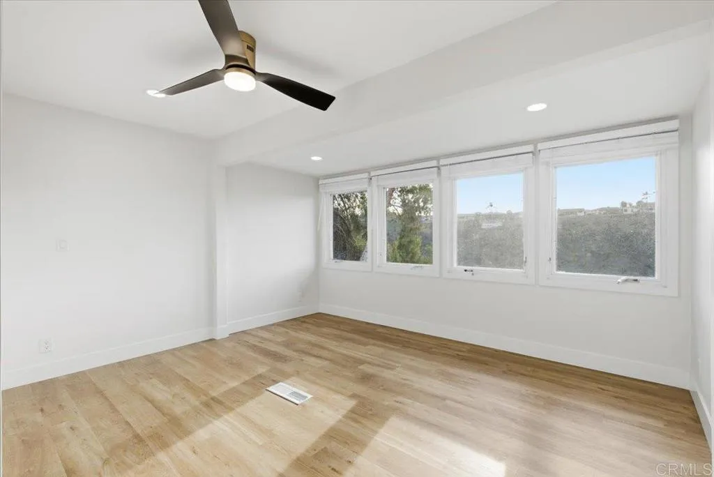 https://cdn.realtyfeed.com/cdn/127/306588326/0505f95878765f6f6ea9851f0cc336db.webp