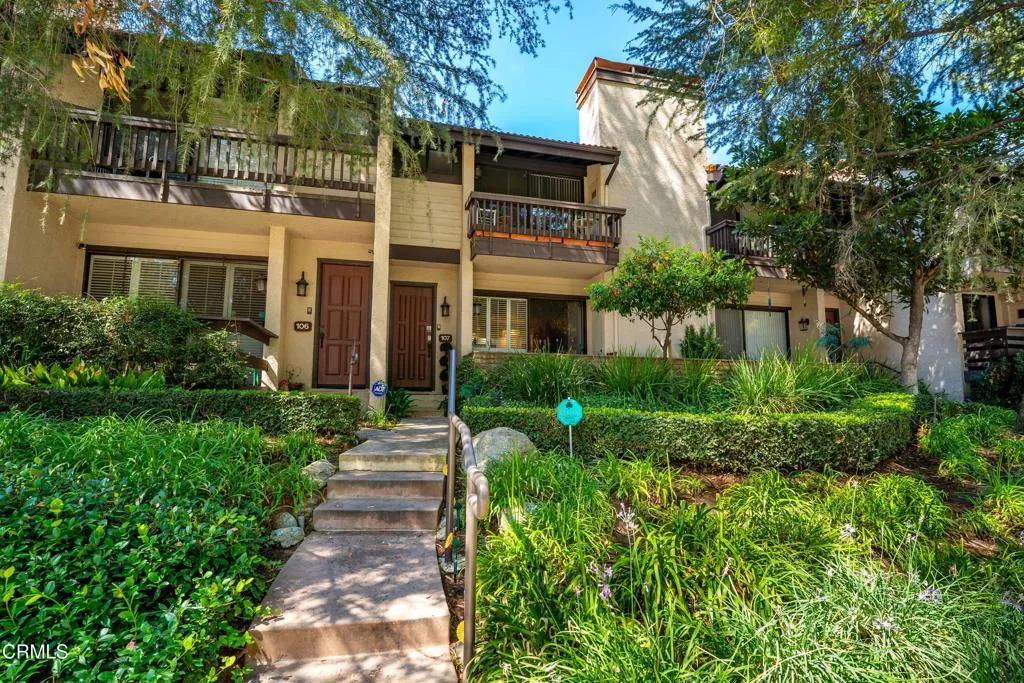 Woodland Hills, CA 91367