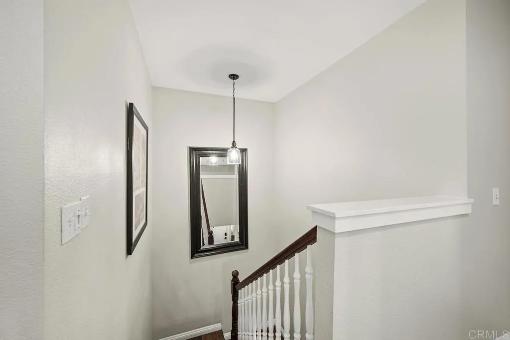 https://cdn.realtyfeed.com/cdn/127/306588350/5bde67b262c6ef31350345487c7c6247.webp
