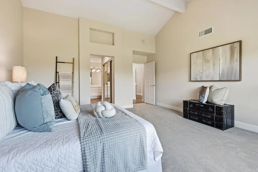 https://cdn.realtyfeed.com/cdn/127/306588452/eb894f50688a8d2411832d2a057c0844.webp
