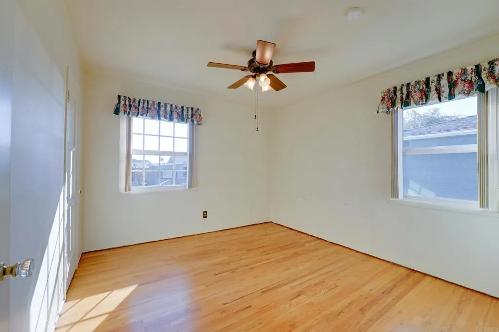 https://cdn.realtyfeed.com/cdn/127/306588483/a19e0c986441886cb06a9a48357af181.webp